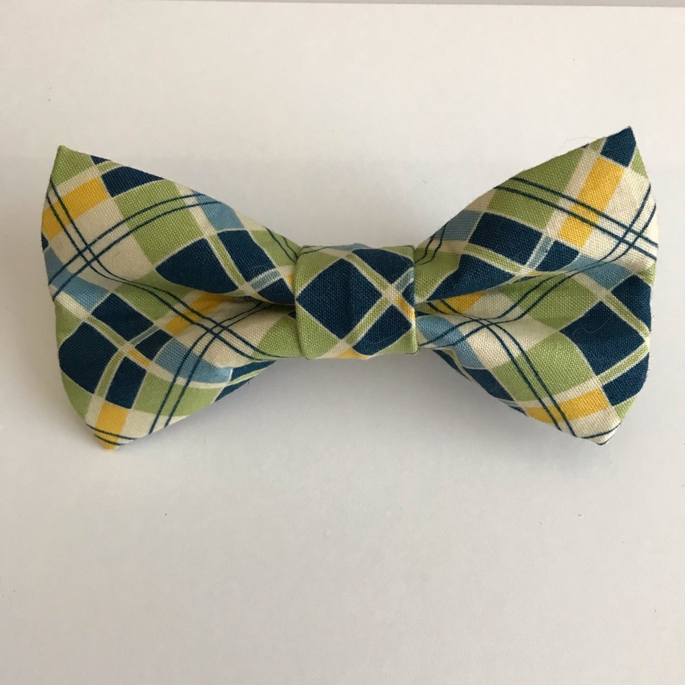 Dog/Cat Bow Tie Plaid Yellow/Blue/Green Velcro - Picture 5 of 7